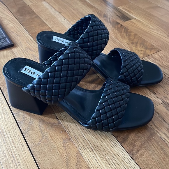 Steve Madden Braided Chunky Heel Sandal - Picture 1 of 4